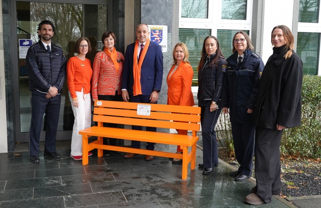 POL-WI: Pressemeldung des Polizeipräsidiums Westhessen: Polizei in Westhessen setzt Zeichen gegen Gewalt an Frauen