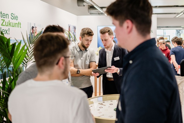 Medieneinladung zum Career Day vom 13. Mai 2025 der Berner Fachhochschule BFH Technik und Informatik