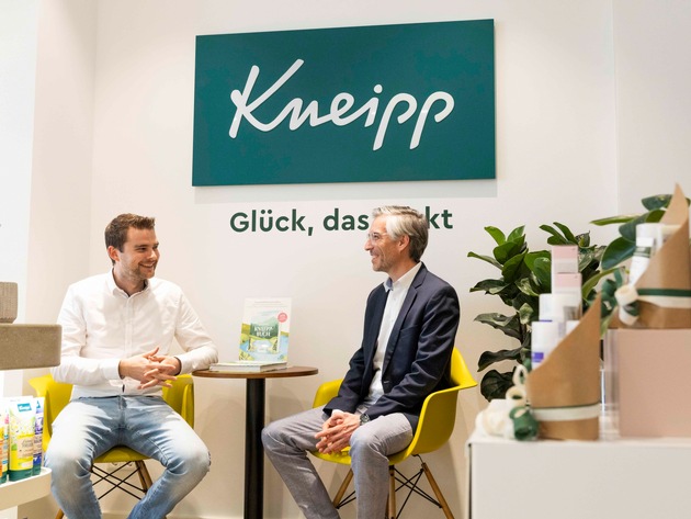 Von der Kaffeekapsel zur Kosmetikverpackung: Kneipp und Rezemo arbeiten an biobasierten Verpackungen aus Holzfasern