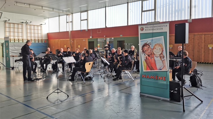 POL-BS: Das Polizeiorchester Niedersachsen zu Gast in der Grundschule Waggum