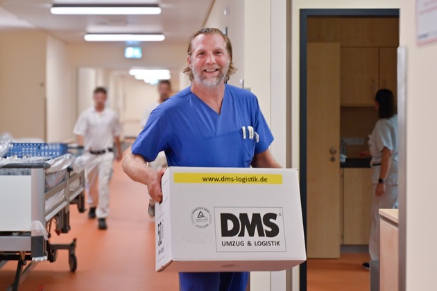 Ein Krankenhaus ist umgezogen: Das neue Helios Klinikum Niederberg ist in Betrieb