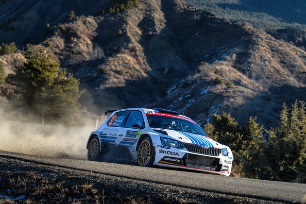 Triumph bei der ,Monte&#039;: Mikkelsen setzt Meilenstein in der Erfolgsstory von SKODA (FOTO)