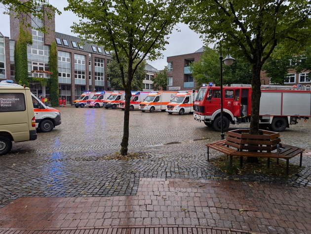 FW-ROW: Kellerbrand mit starker Rauchausbreitung in Rotenburg (Wümme)