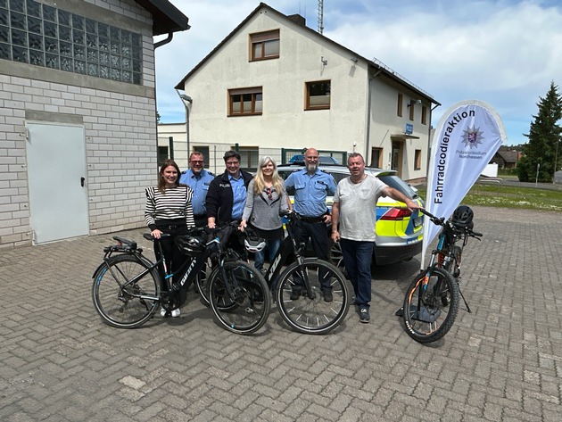 POL-ESW: Fahrradcodierung bei der Polizeistation Hessisch Lichtenau wird gut angenommen; Polizei codiert an 2 Tagen insgesamt 42 Fahrräder