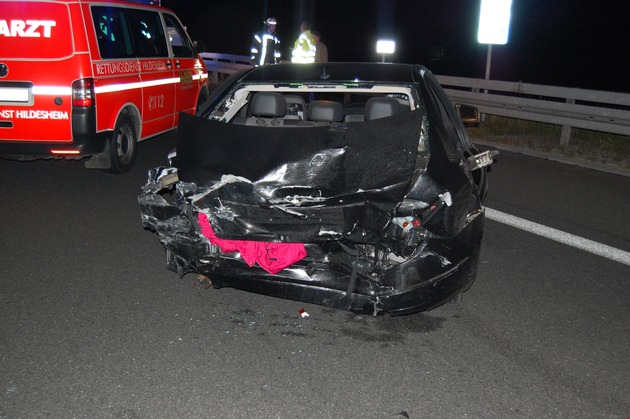 POL-HI: Unfall auf der Autobahn A7 mit Vollsperrung; 3 schwer verletzte Personen