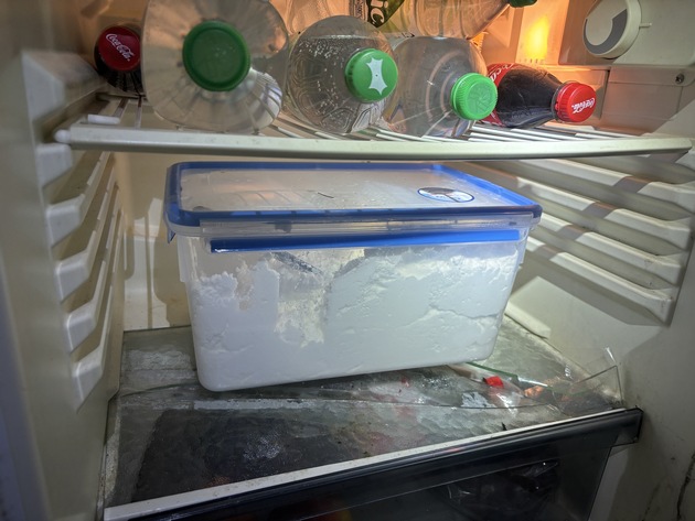 POL-MG: Handel mit Bet&auml;ubungsmitteln: Zwei Tatverd&auml;chtige nach Durchsuchungen in U-Haft | mindestens 50 Kilogramm Drogen sichergestellt