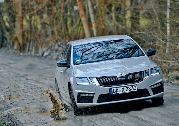 Rallye-Fahrer trifft Schriftsteller (FOTO)