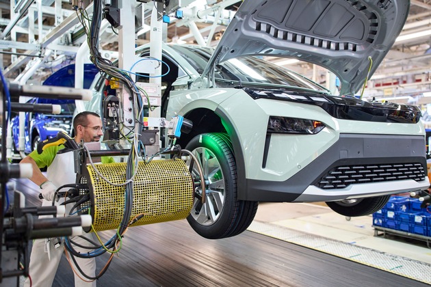 Škoda Elroq: tschechischer Autohersteller beginnt die Produktion seines günstigsten batterieelektrischen Modells