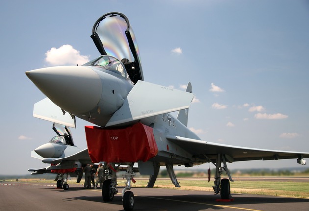 Tag der Bundeswehr bei der Luftwaffe/
Laupheim und Nörvenich erwarten Ihren Besuch