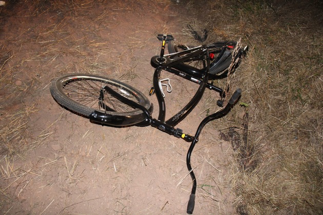 POL-PDKL: Verkehrsunfall mit schwer verletztem Fahrradfahrer