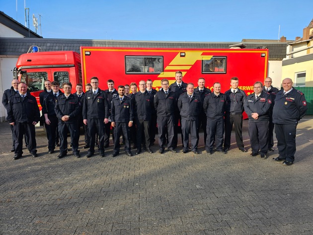 FW-AR: Erfolgreicher Abschluss des Sprechfunklehrgangs der Feuerwehr Arnsberg