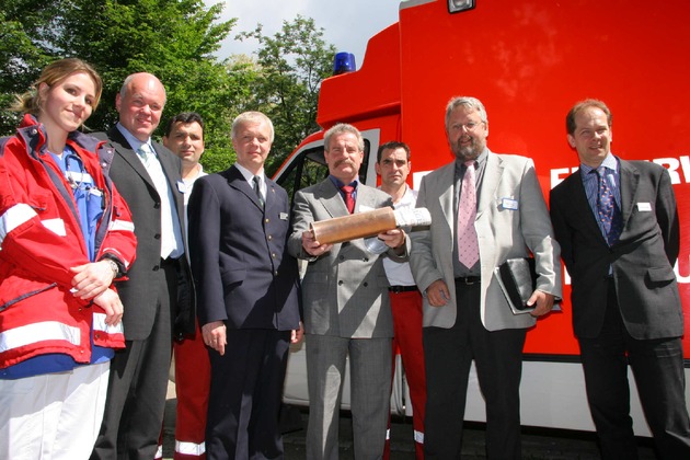 FW-E: Grundstein für neuen Notarztwagen-Standort am St. Josef-Krankenhaus in Kupferdreh