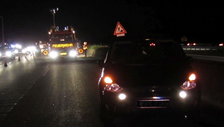 FW-MH: Schwerer Verkehrsunfall mit zwei Verletzten auf der Autobahn 40