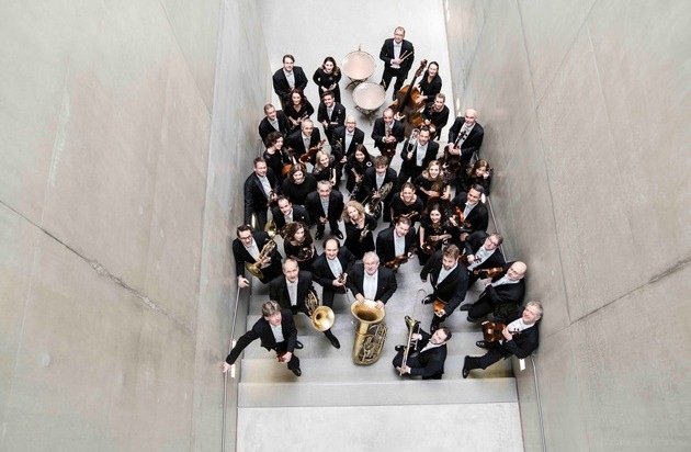 Klosters Music: Klosters Music 2022, Vorverkaufsstart / Gipfeltreffen für musikalischen Hochgenuss. Der Vorverkauf für die vierte Ausgabe "Zeitreise. A Musical Journey" startet am 1. März 2022