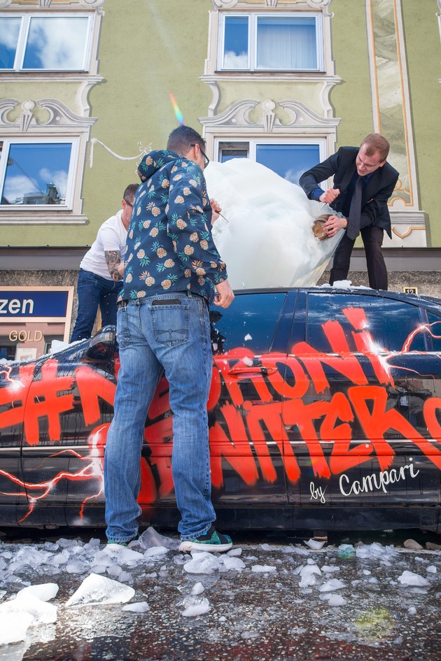 Achtung! Über München entlädt sich ein Negronigewitter