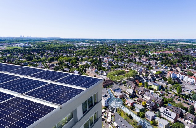 Drees & Sommer SE: Dormagen auf Solarkurs: Drees & Sommer entwickelt PV-Masterplan für 180 städtische Gebäude