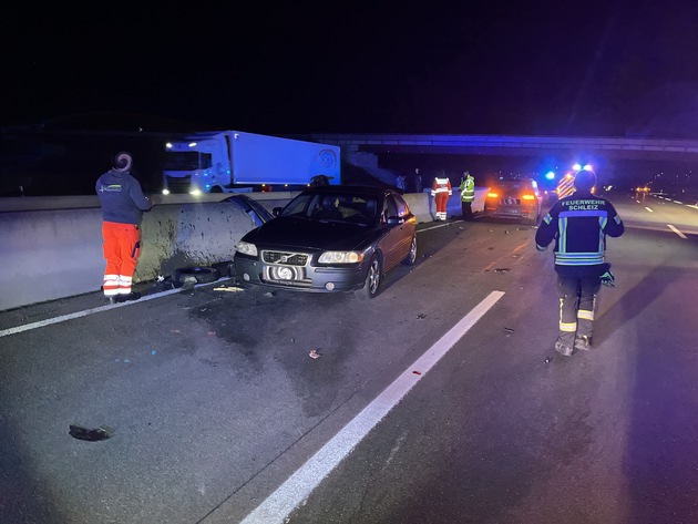 API-TH: Stark alkoholisierter Fahrzeugführer verursacht schweren Unfall auf der Autobahn 9 bei Schleiz