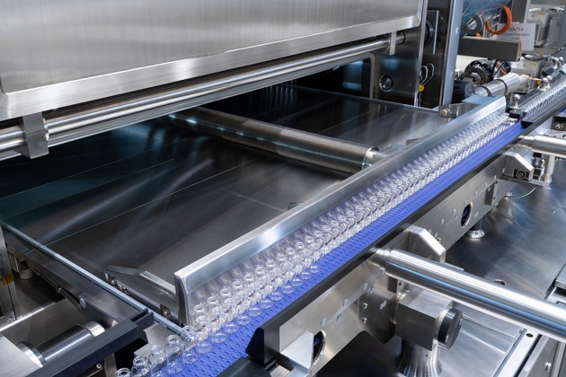 GEA: ALUS&reg; automatic loading and unloading systems for freeze dryers