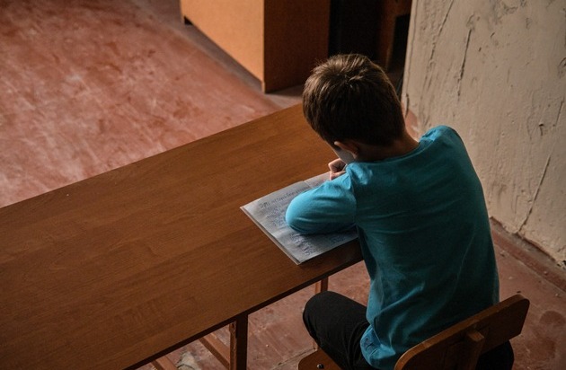 SOS-Kinderdörfer weltweit e.V.: Ukraine: Zukunft von Millionen Schülern bedroht / SOS-Kinderdörfer: Investition in Bildung muss Priorität haben