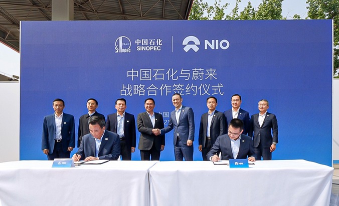 NIO GmbH: NIO Power Swap Station 2.0 in Betrieb genommen - Neue Partnerschaft mit Sinopec soll Nutzererlebnis der E-Mobilität optimieren