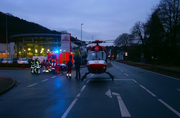 FW-EN: Schwerer Verkehrsunfall auf der Hagener Str.