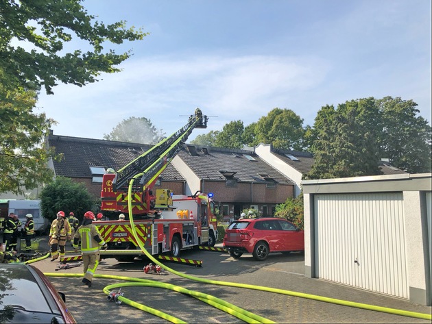 POL-ME: Nach verheerendem Brand in Baumberg: Polizei ermittelt zur Brandursache - Monheim am Rhein - 2208140