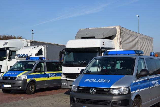 POL-GOE: Schwerlastkontrollen der Polizeidirektion Göttingen auf der A7 und der B6