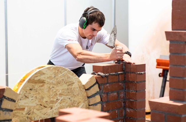 SBV Schweiz. Baumeisterverband: Société Suisse des Entrepreneurs: Le maçon Stefan Hersche quatrième aux EuroSkills