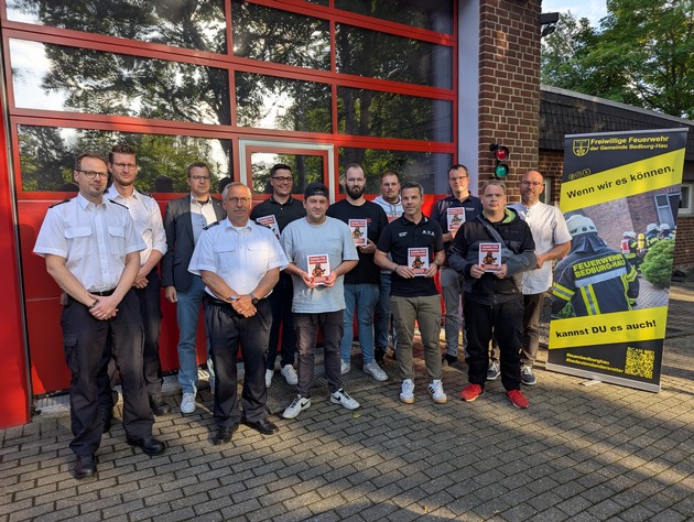 FW-KLE: Freiwillige Feuerwehr Bedburg-Hau begrüßt 14 neue Mitglieder - Werbeaktion zeigt großen Erfolg