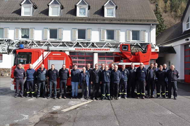 FW-OE: Hochwasser - Fortbildung für Führungskräfte der Feuerwehr Lennestadt