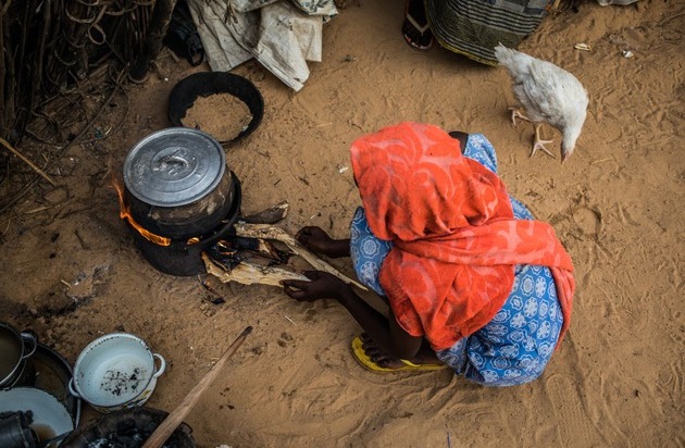 SOS-Kinderdörfer weltweit Hermann-Gmeiner-Fonds Deutschland e.V.: Mehr als die Hälfte aller von Armut betroffenen Menschen sind Kinder / Internationaler Tag für die Beseitigung der Armut am 17. Oktober