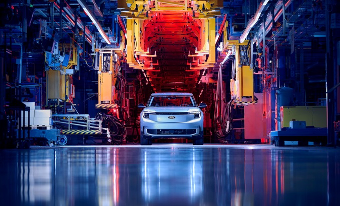 Ford-Werke GmbH: Ford startet Serienproduktion des vollelektrischen Explorer im neuen Kölner Electric Vehicle Center
