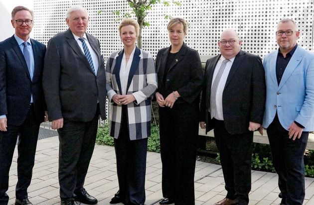 52 Handlungsempfehlungen zur Stärkung der Pharmaindustrie in Nordrhein-Westfalen / Chancenpapier aus Pharmadialog veröffentlicht
