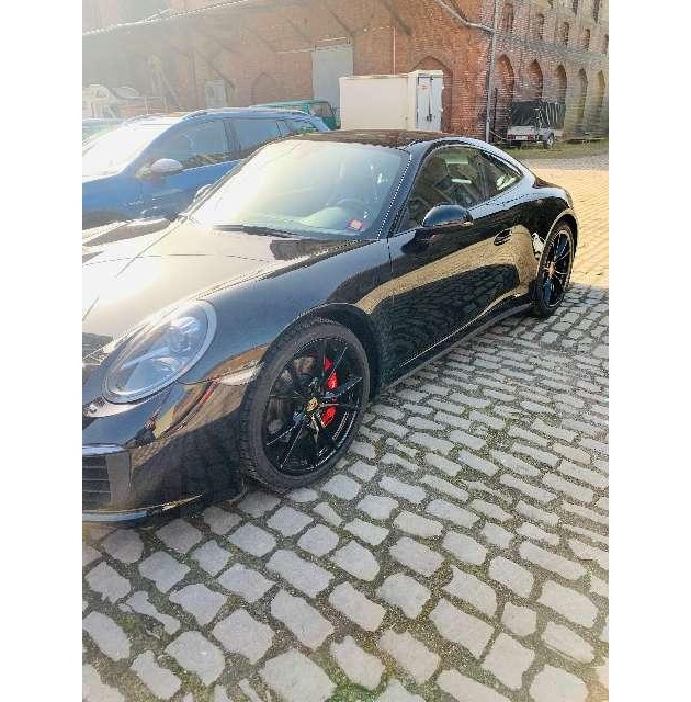 POL-H: Zeugenaufruf: Täter stehlen zwei hochwertige Porsche in Hannover-Linden-Süd - Polizei bittet um Hinweise