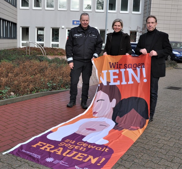 POL-LG: &quot;Wie schützen sich Frauen?&quot; -&gt; Termine im Zusammenhang mit dem &quot;intern. Tag zur Beseitigung von Gewalt an Mädchen und Frauen&quot; -&gt; Vorträge am 26., 28. und 30.11.23 der Polizei in Lüneburg ++