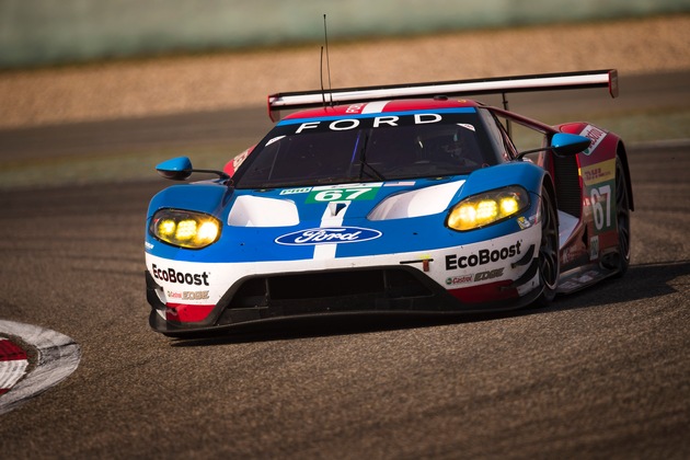 Werksteam Ford Chip Ganassi Racing schickt in Daytona vier Ford GT ins 24-Stunden-Rennen (FOTO)