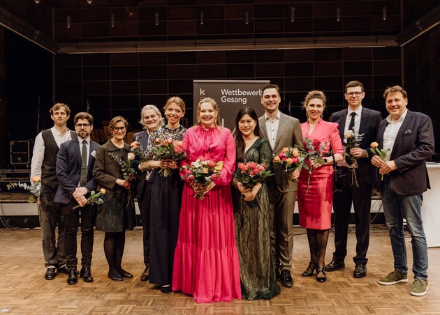Ton &amp; Erklärung 2023: Lila Chrisp gewinnt den 1. Preis des diesjährigen Musikwettbewerbs des Kulturkreises der deutschen Wirtschaft im Fach Gesang