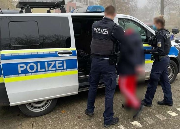 BPOL NRW: Bundespolizei klärt Onlinebetrug auf - 27-Jähriger erbeutete Onlinetickets im Wert von über 50.000 Euro