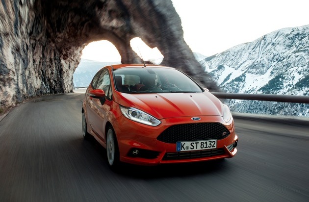 Ford-Werke GmbH: Sportlich und erfolgreich: Der neue Ford Fiesta ST startet mit glänzenden Verkaufszahlen (BILD)