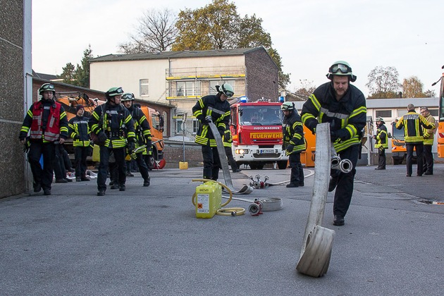 FW Mettmann: Start des neuen Ausbildungslehrgangs bei der Feuerwehr am 23. März