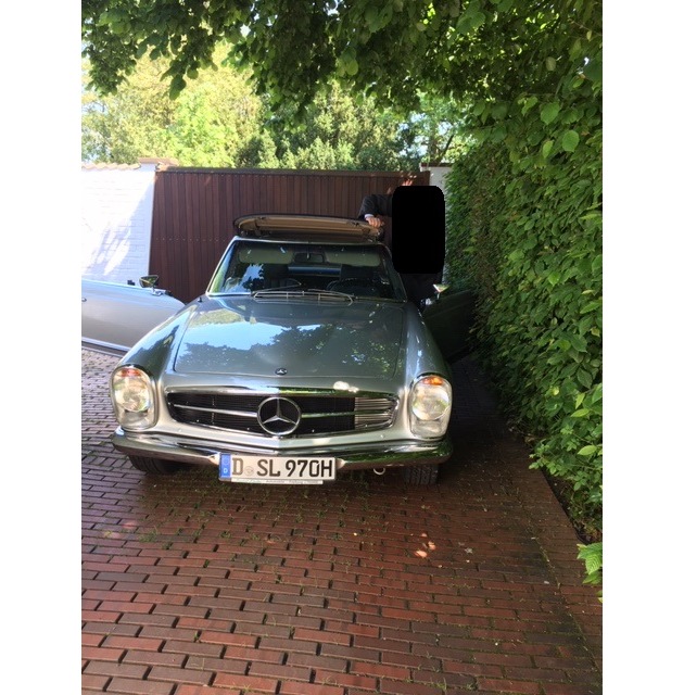 POL-D: Kaiserswerth - Seltener Mercedes &quot;Pagode&quot; entwendet - Polizei fahndet mit Bildern des Oldtimers
