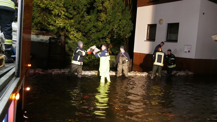 FW Celle: Hochwassereinsätze am Heiligabend in Cele