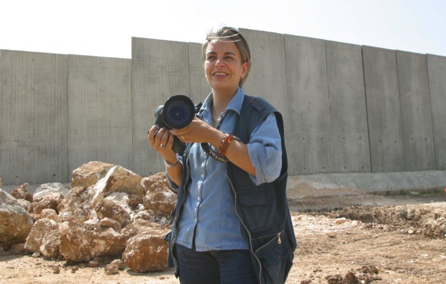 Mut und Hingabe: news aktuell unterstützt Anja Niedringhaus Award für couragierte Fotojournalistinnen