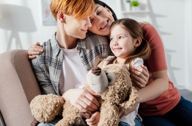 CosmosDirekt: Versicherungstipp | Family first! Rückdatierung nutzen und bei der Absicherung der Familie sparen