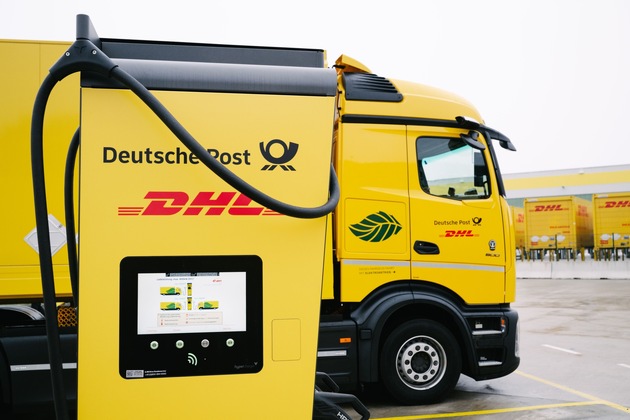 DHL senkt Treibhausgasemissionen direkt im eigenen Netzwerk - GoGreen Plus ersetzt Kompensation