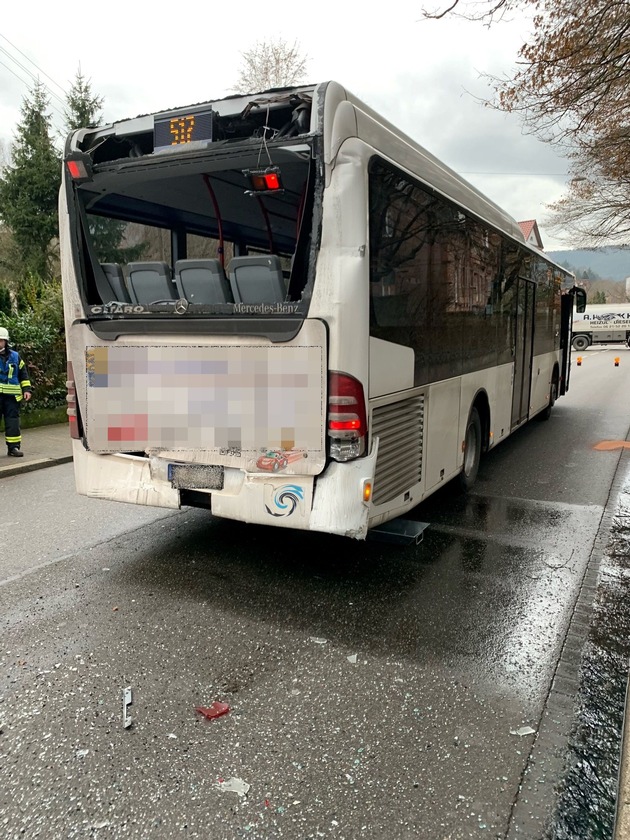 POL-PDNW: Unfall mit zwei Linienbussen in Lambrecht