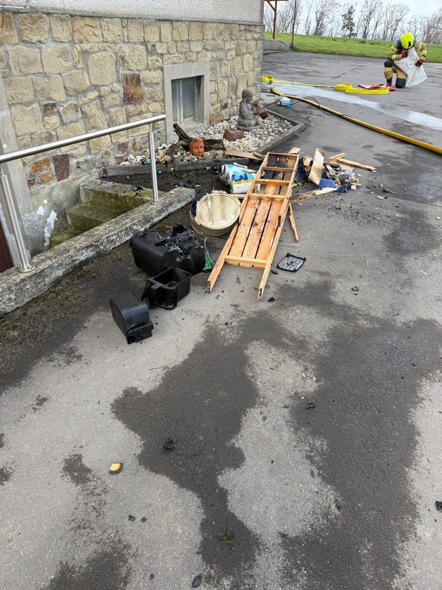 FW-DT: Zimmerbrand im Ortsteil Brokhausen