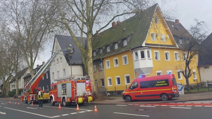 FW-GE: Sturmtief Frederike beschäftigt die Feuerwehr bis in die Abendstunden