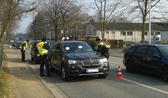 POL-SE: Polizeidirektion Bad Segeberg / Norderstedt: Erneuter Großeinsatz gegen Einbrecher in der Metropolregion Hamburg