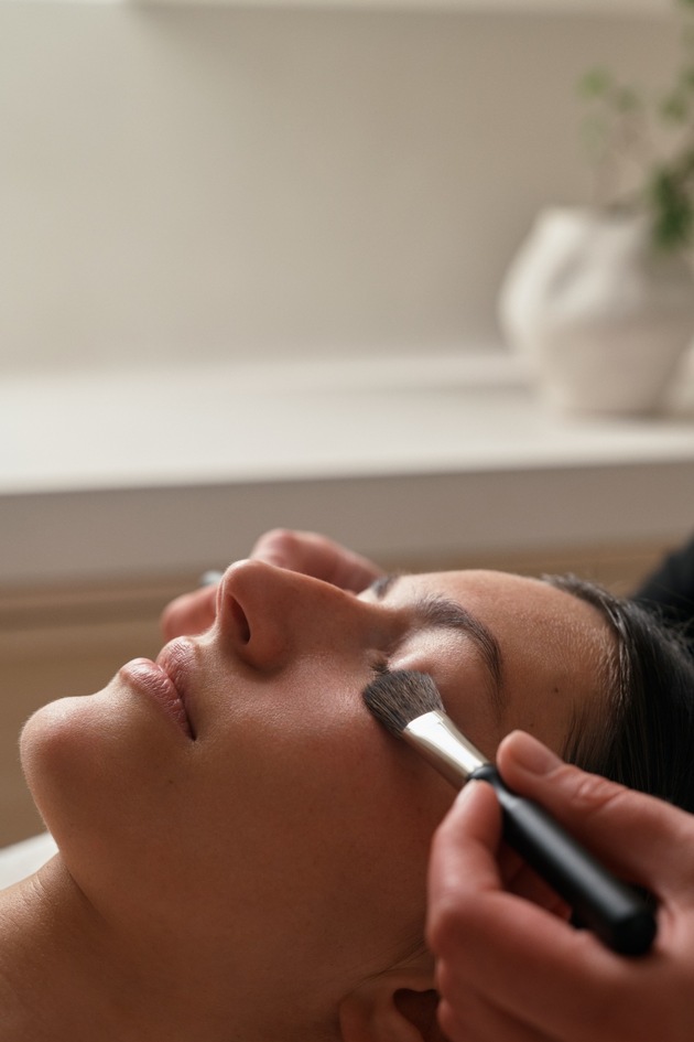 Dr. Hauschka eröffnet ersten eigenen Kosmetiksalon